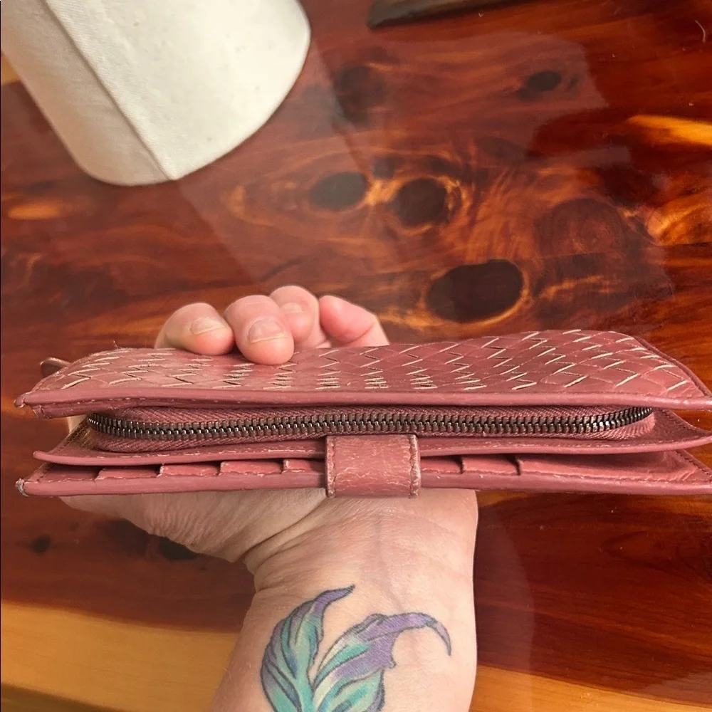 Botttega Veneta wallet